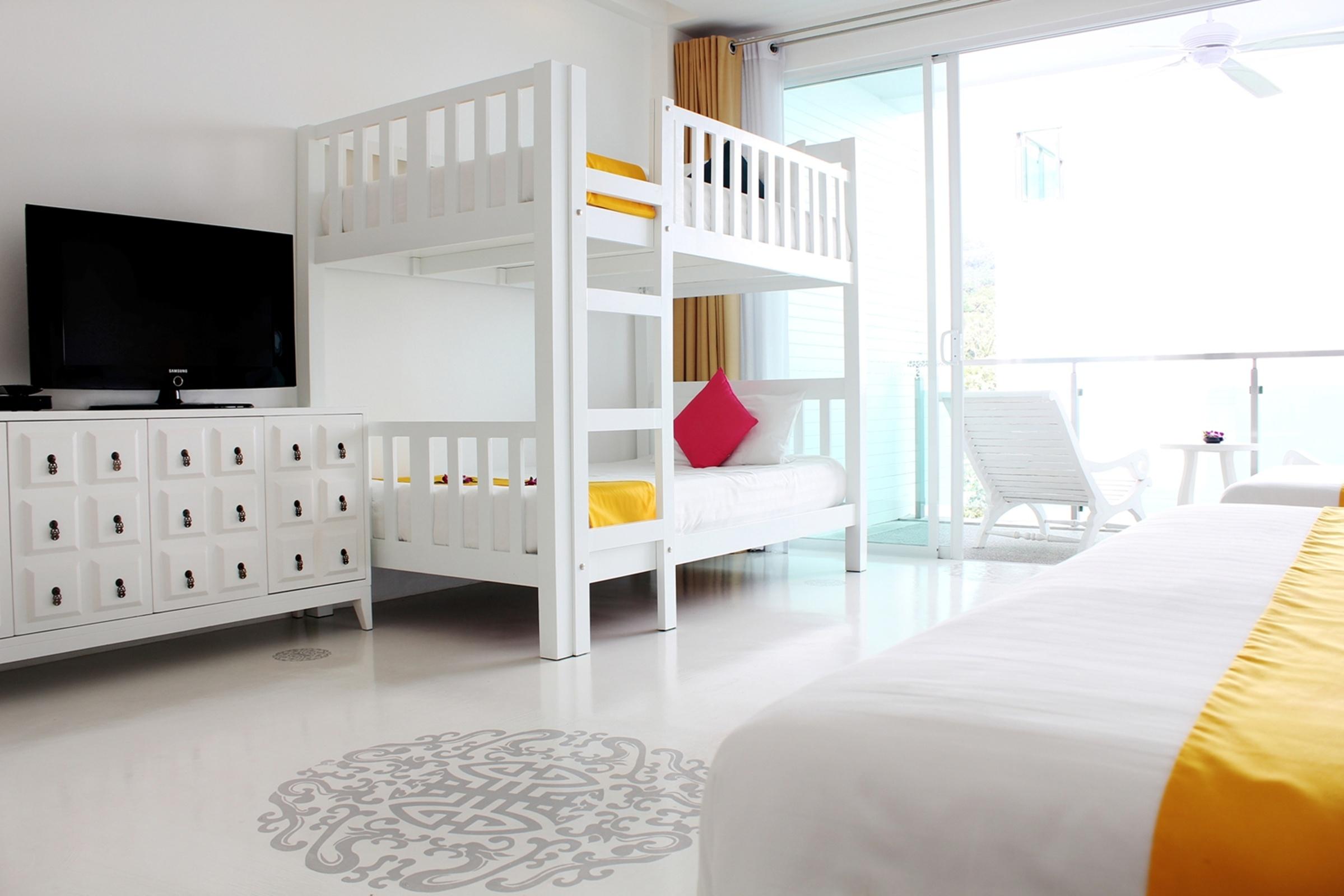 The Old Phuket - Karon Beach Resort - Sha Plus Esterno foto