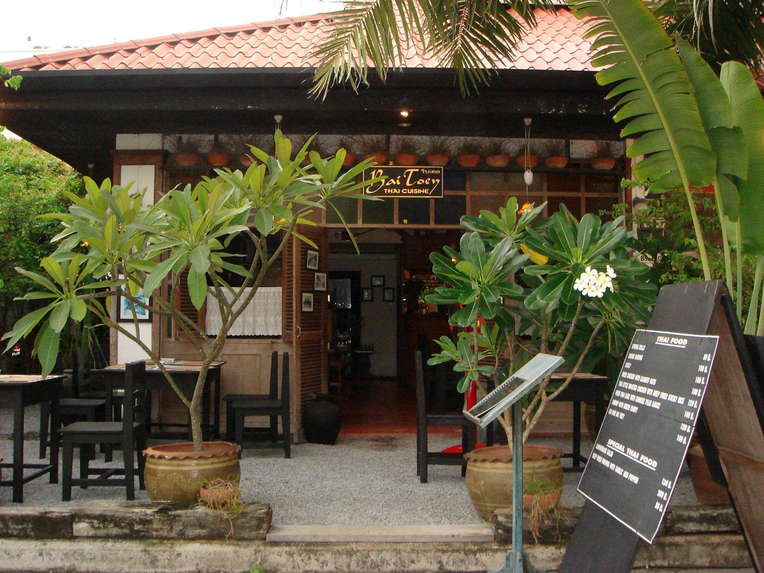 The Old Phuket - Karon Beach Resort - Sha Plus Esterno foto