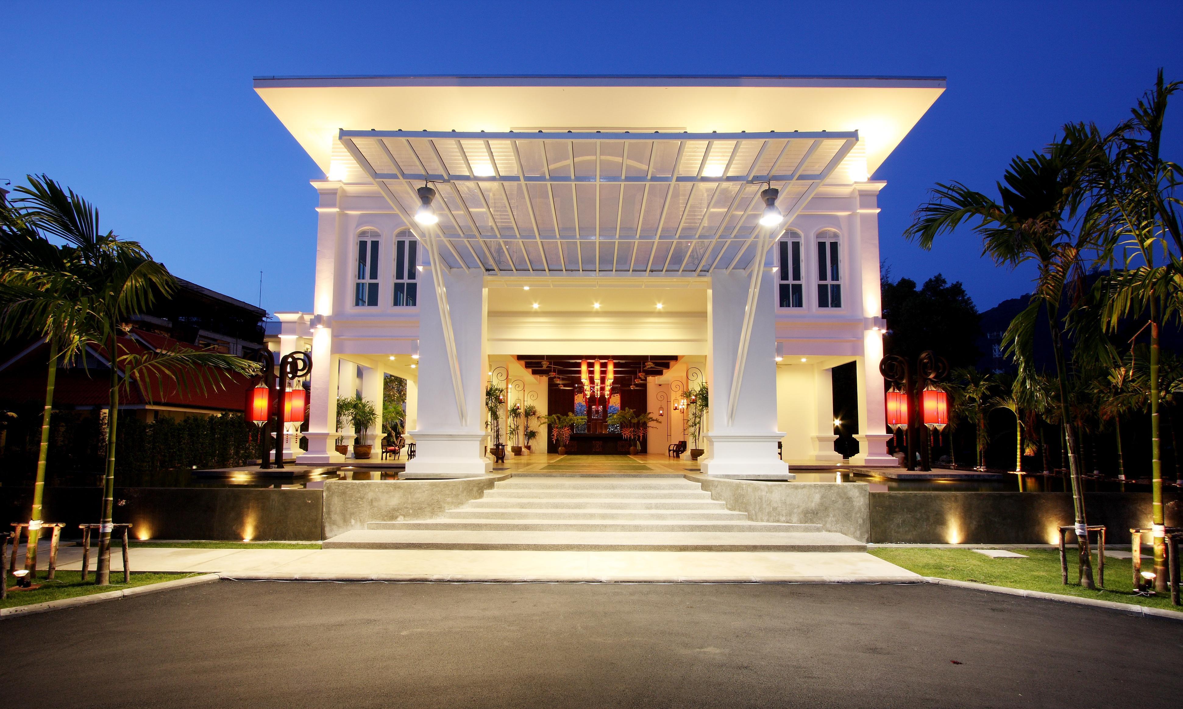 The Old Phuket - Karon Beach Resort - Sha Plus Esterno foto