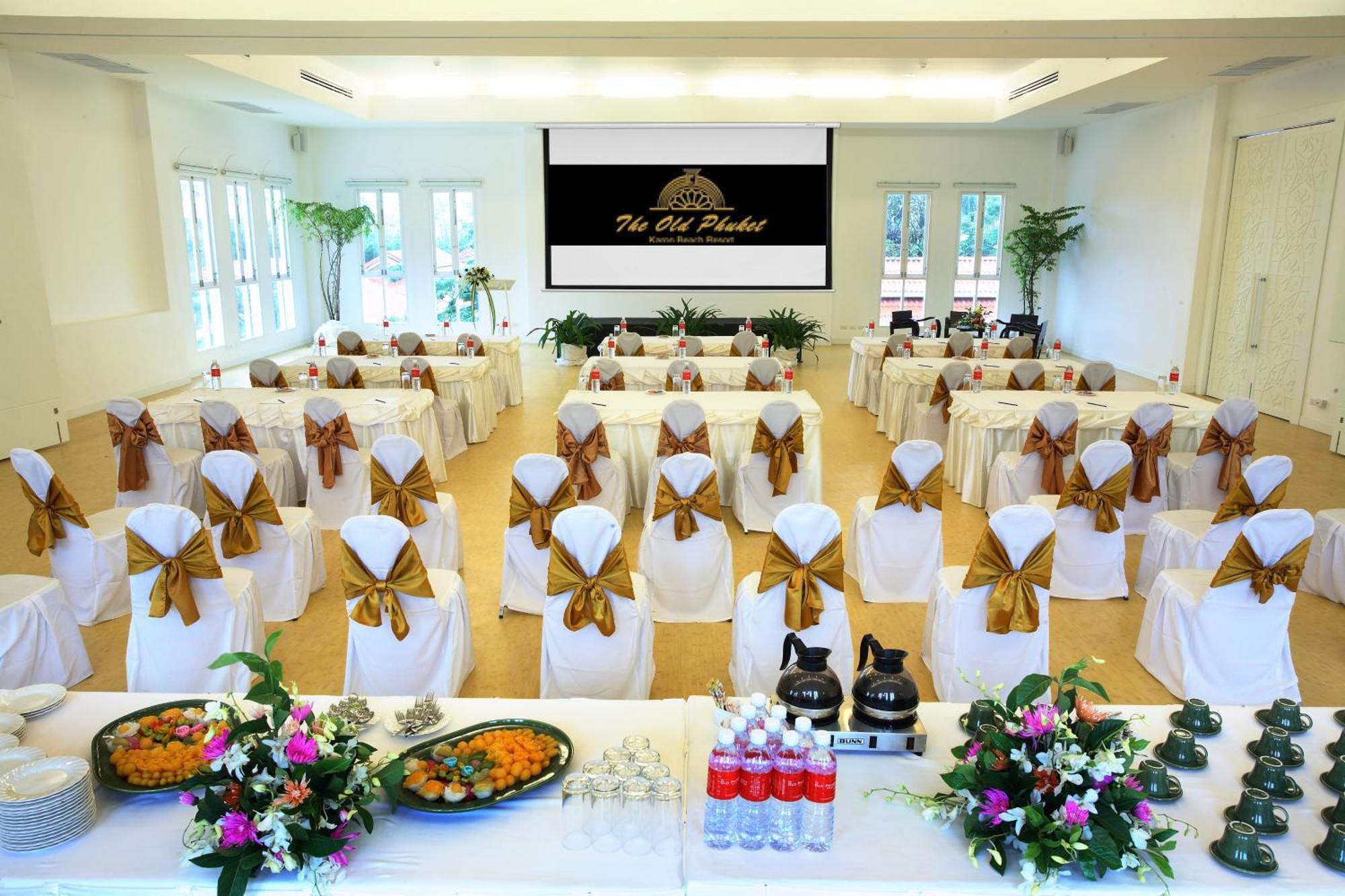 The Old Phuket - Karon Beach Resort - Sha Plus Esterno foto
